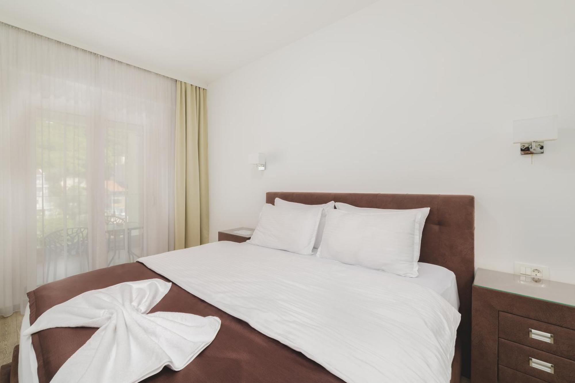 Hotel 219 Budva Ngoại thất bức ảnh