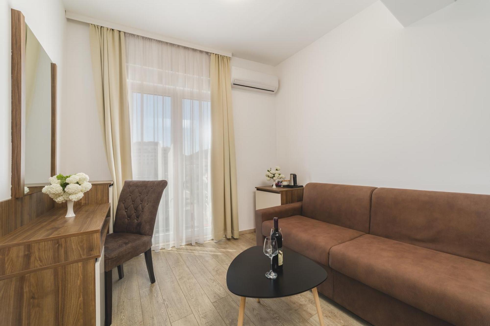 Hotel 219 Budva Ngoại thất bức ảnh