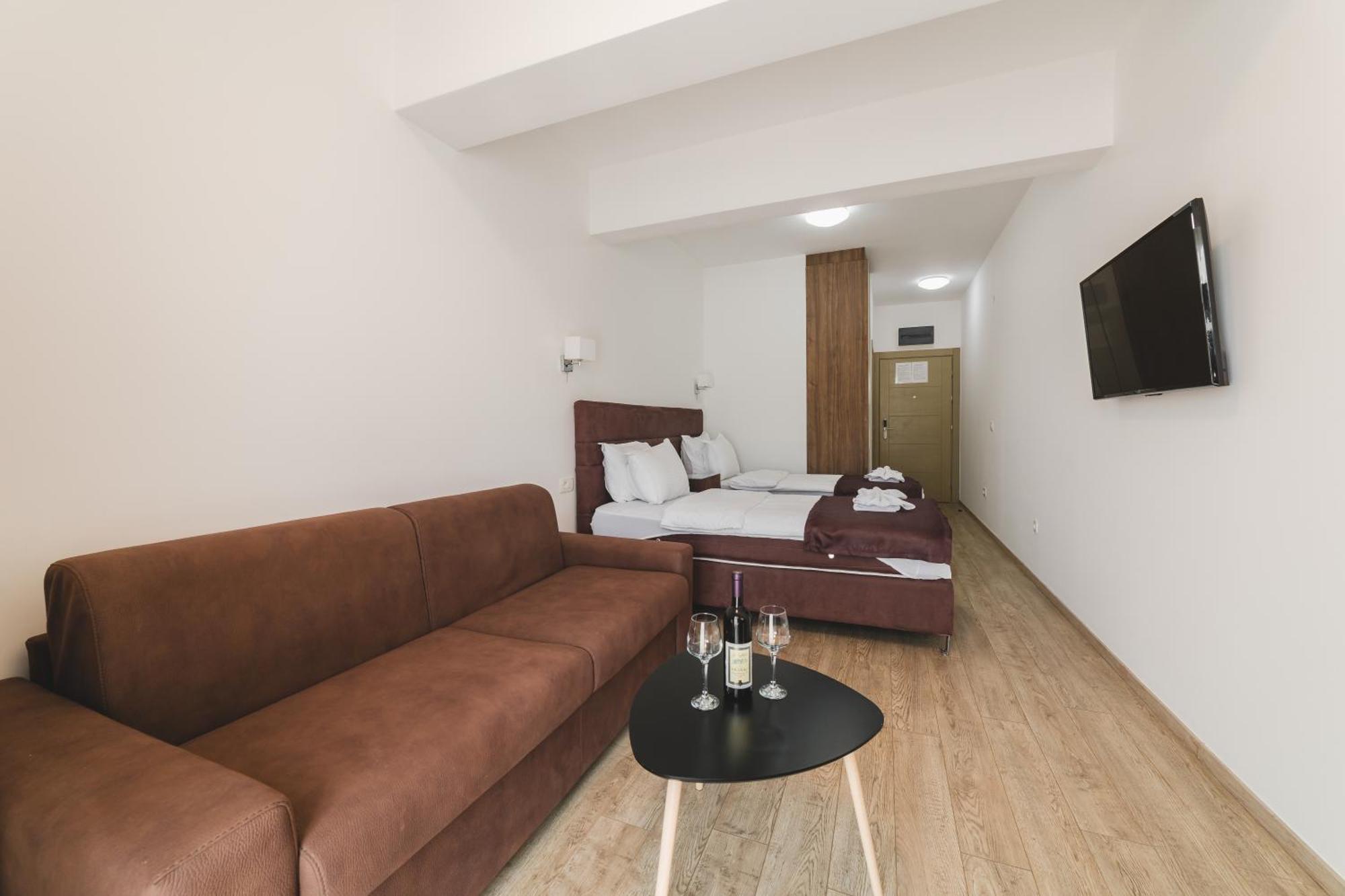 Hotel 219 Budva Ngoại thất bức ảnh