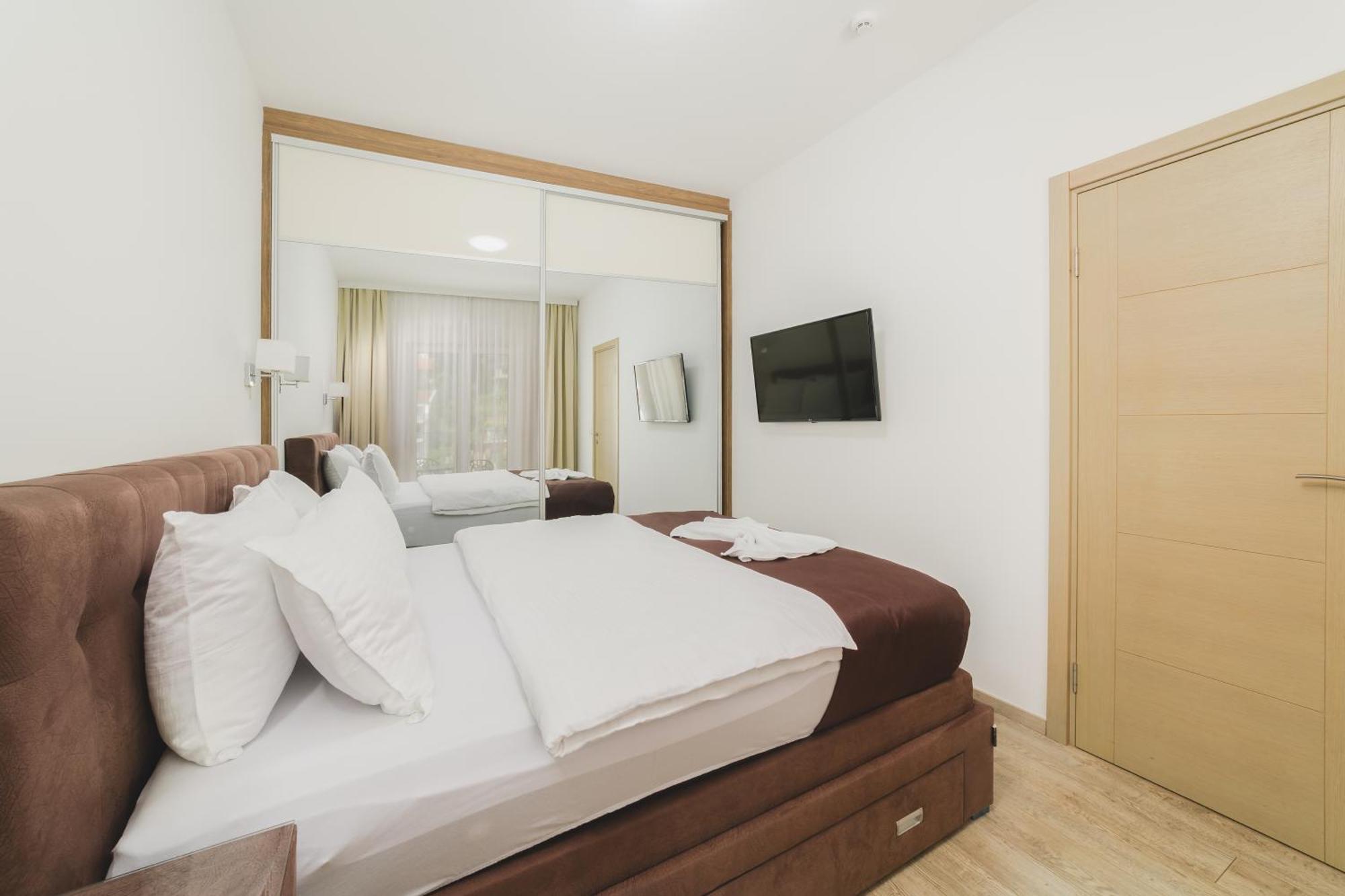 Hotel 219 Budva Ngoại thất bức ảnh