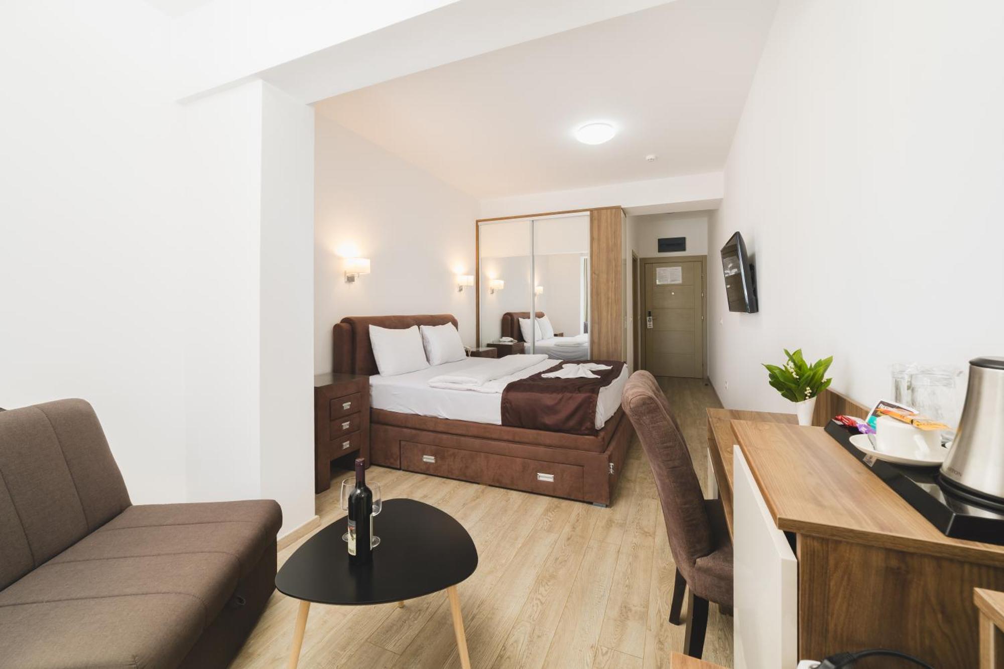 Hotel 219 Budva Ngoại thất bức ảnh