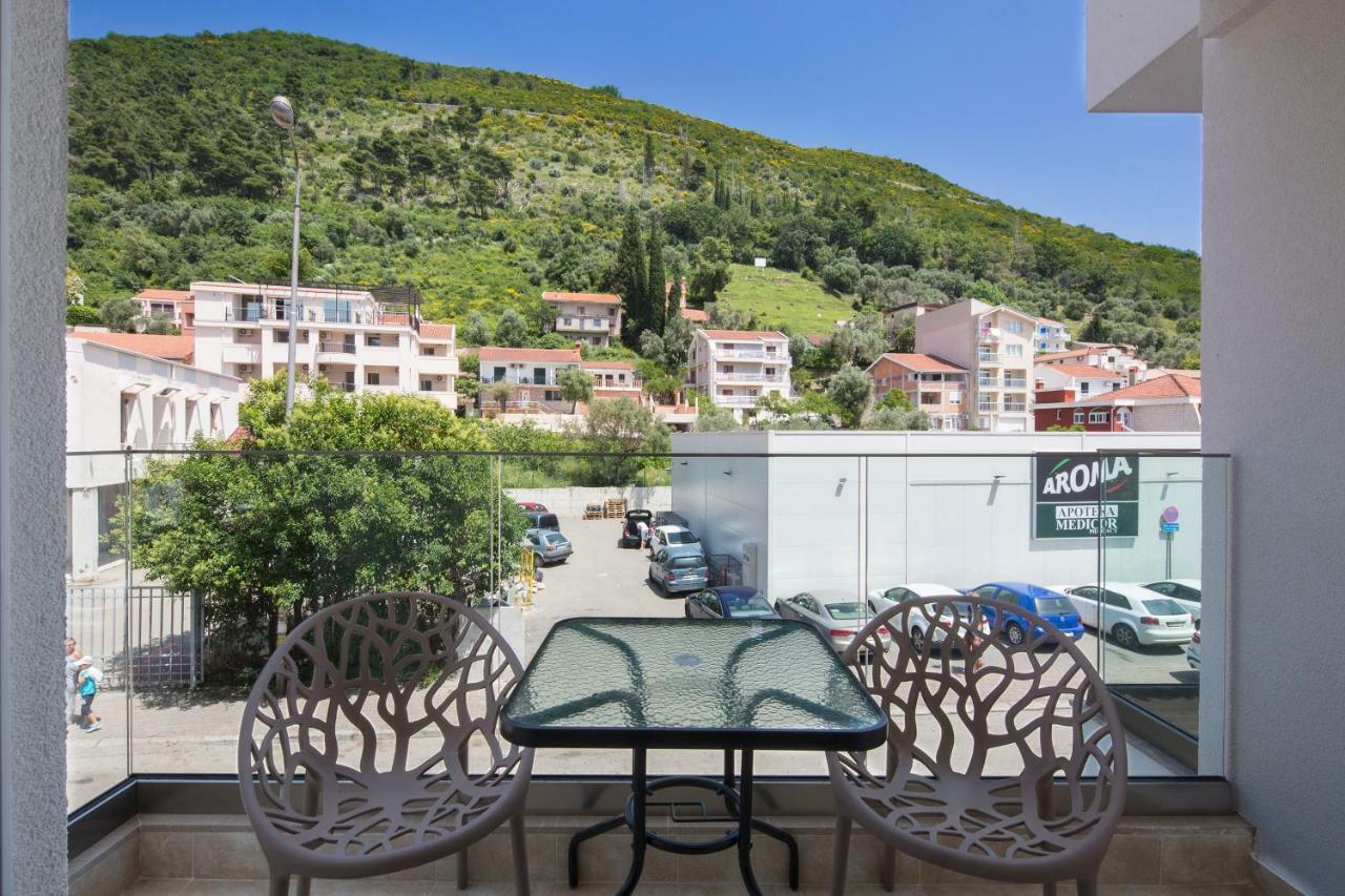 Hotel 219 Budva Ngoại thất bức ảnh